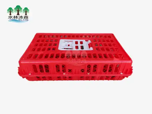 How to clean and sanitize plastic poultry transport crates effectively？